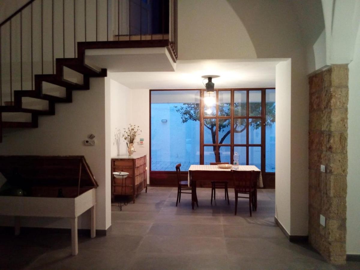 Cortile Calinea Bed & Breakfast Castrignano del Capo Bagian luar foto