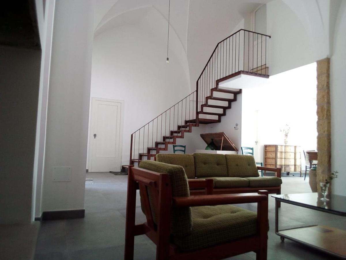 Cortile Calinea Bed & Breakfast Castrignano del Capo Bagian luar foto